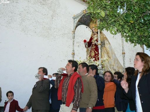 [procesion+395.JPG]