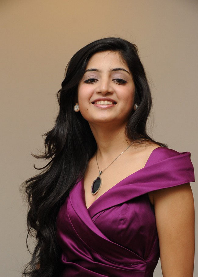 [poonam-kaur-latest-hot-purple-photo-shoot-123bolly-com-19.jpg]