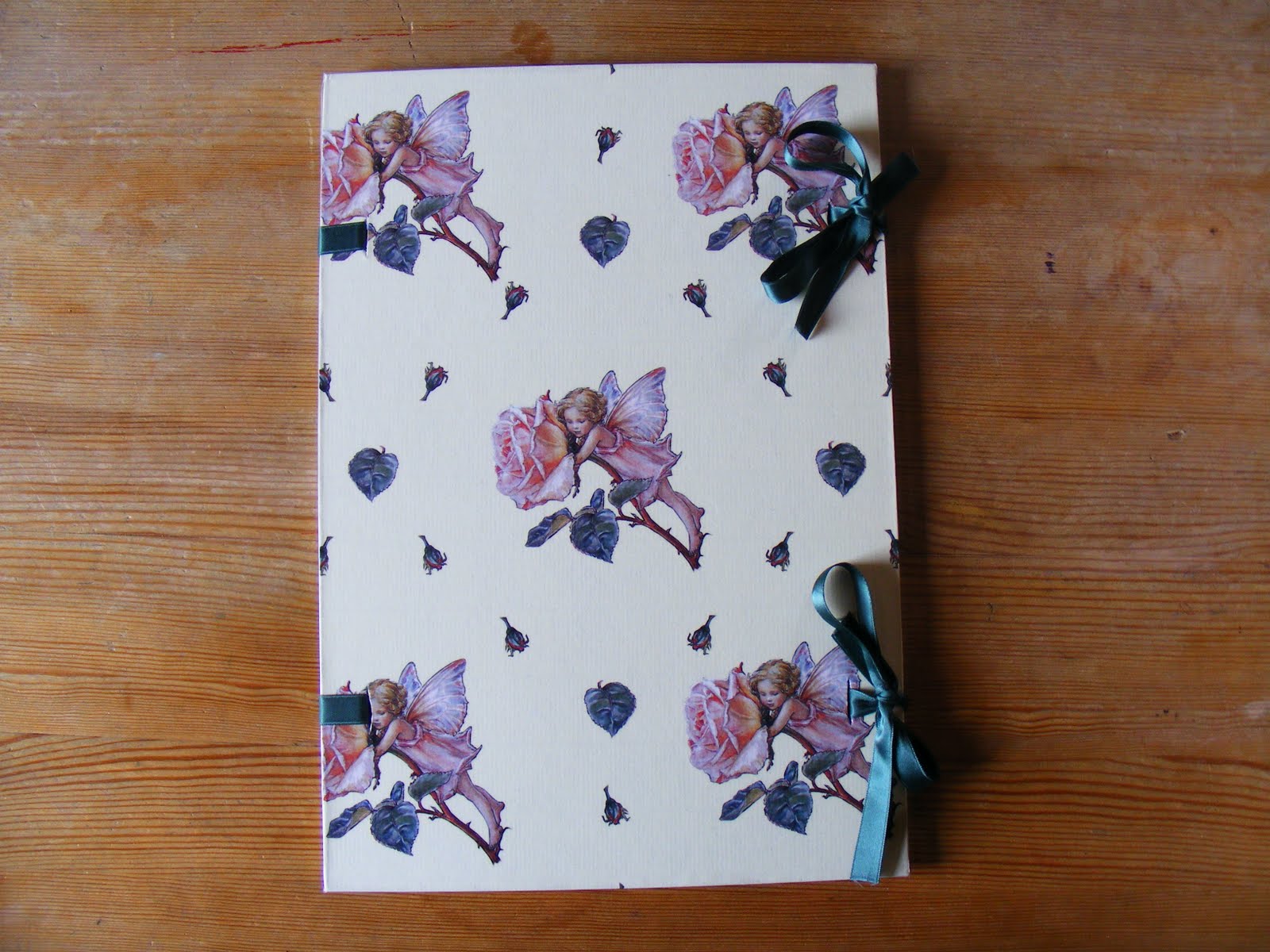 Make a Homemade Herbarium….Guest Writer Therese from Earth and Living