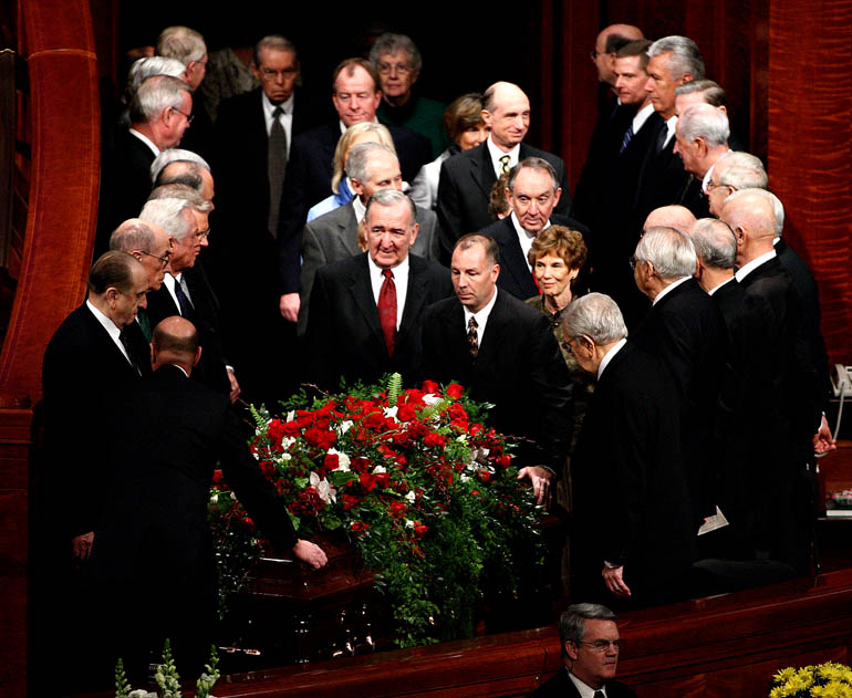 Pie Funeral for Pres. Gordon B. Hinckley, 15th President of the LDS Church