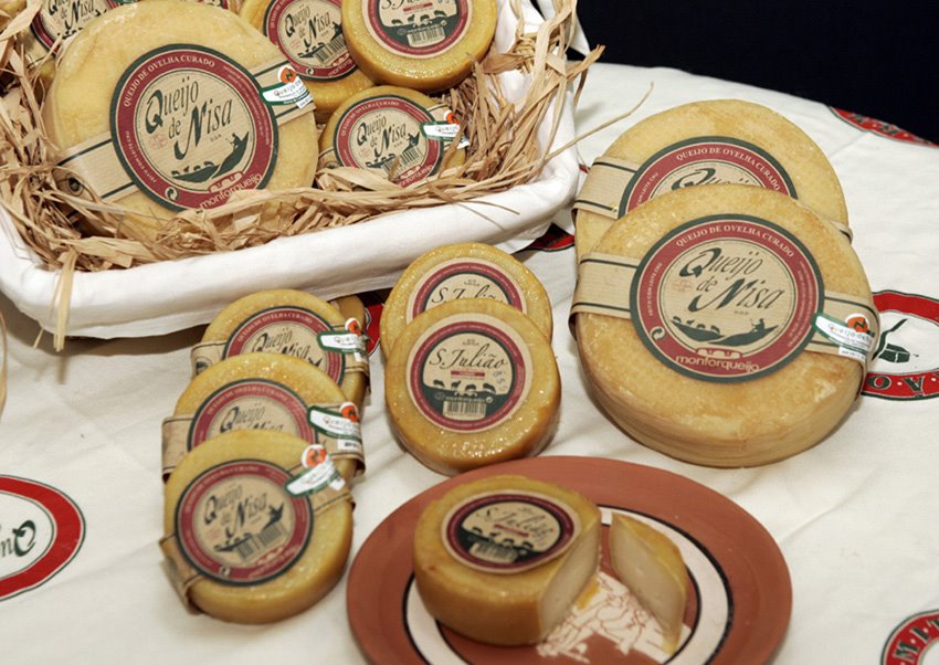[Monforqueijo.jpg]