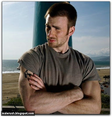 Chris Evans at the Beach FAMOUS HOT GUYS