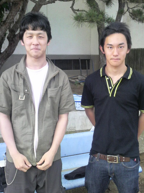 [2009060715150001-700235.jpg]