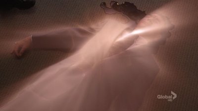 [normal_s3e12_OurFather1462.jpg]