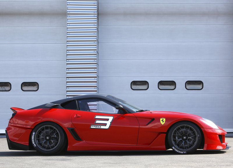 [Ferrari-599XX_2010_800x600_wallpaper_04.jpg]