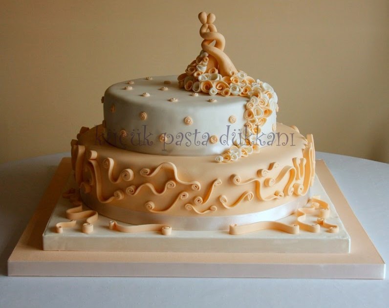 küçük pasta dükkanI nişan pastası