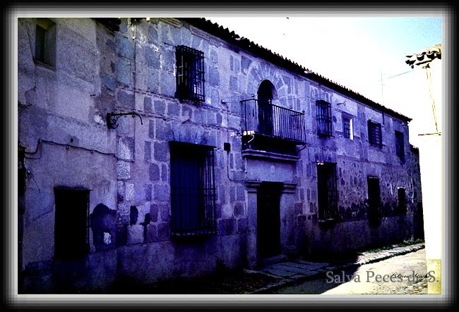 barandilla encima de la cornisa crucigrama tres culturas la casa de las cadenas de sonseca barandilla encima de la cornisa crucigrama tres culturas la casa de las cadenas de sonseca