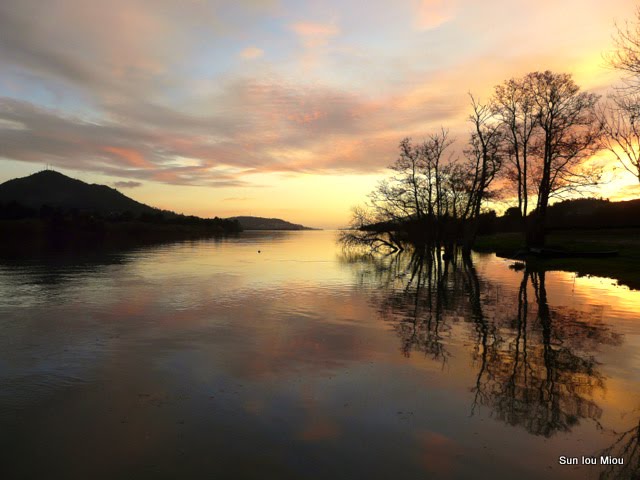 [P1080120-3.JPG]