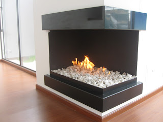 INDUSTRIAS UNIDAS: CHIMENEAS A GAS, ETANOL Y TRADICIONAL, ENCHAPES Y