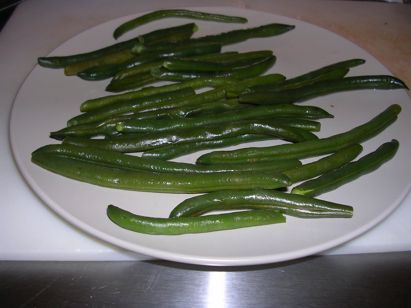 [green-beans-steamed-fresh.JPG]
