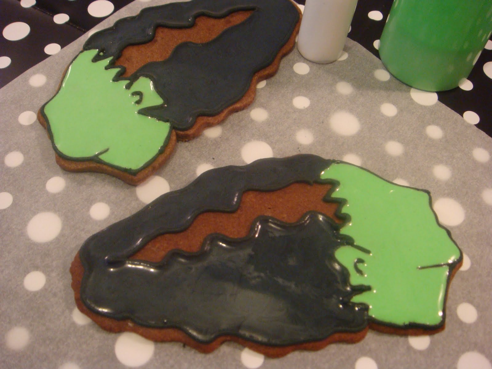 Pink Little Cake Halloween Series... Day 16 Bride of Frankenstein Cookies