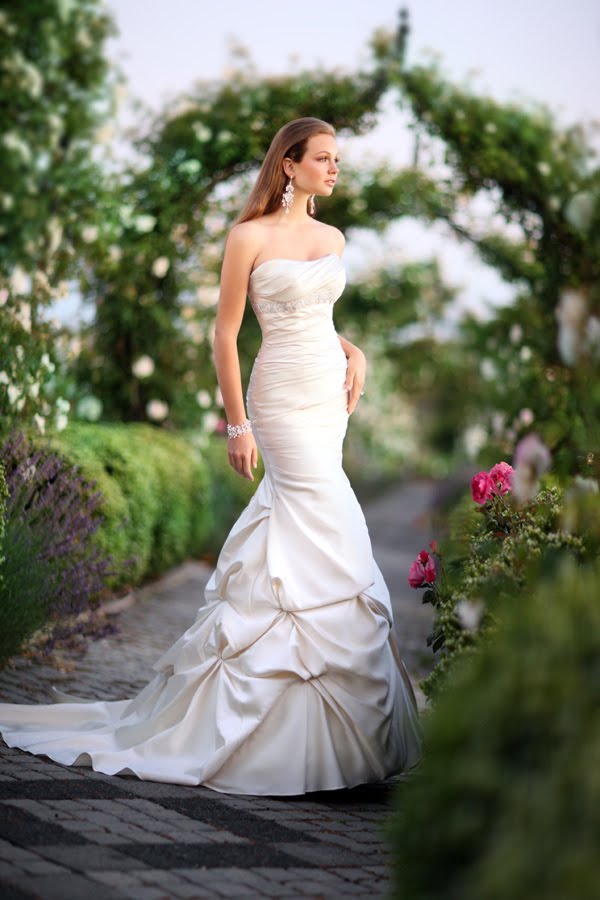 New Essense of Australia Gowns