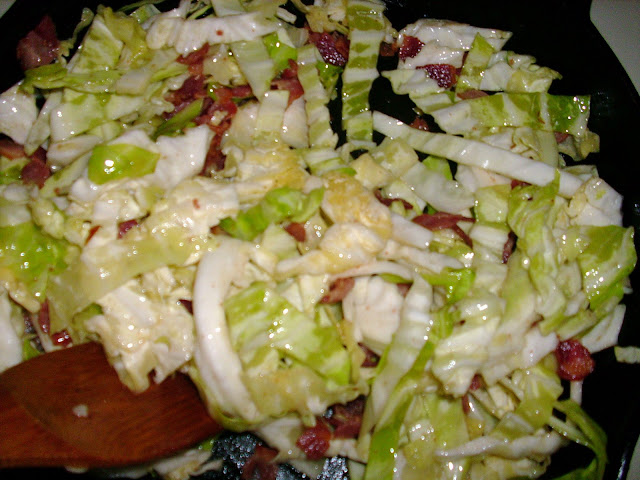 Bacon w/ Cabbage | www.girlichef.com