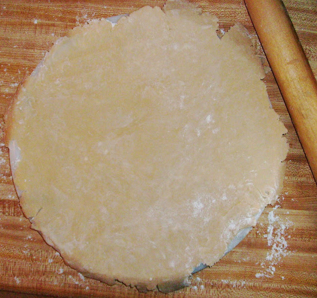 Oh-So-Easy Pie Crust #1 | www.girlichef.com