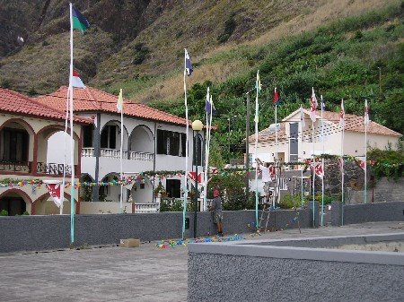 [P8211015.JPG]