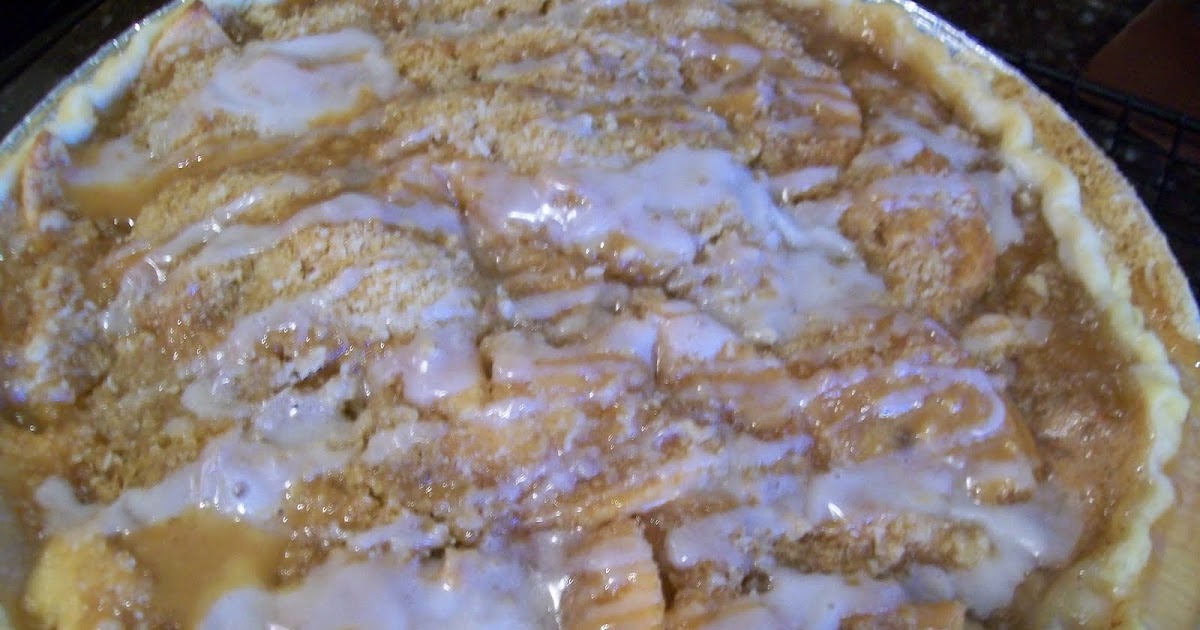 Pantry Eats Caramel Glazed Crumb Top Apple Pie and Pie Tutorial