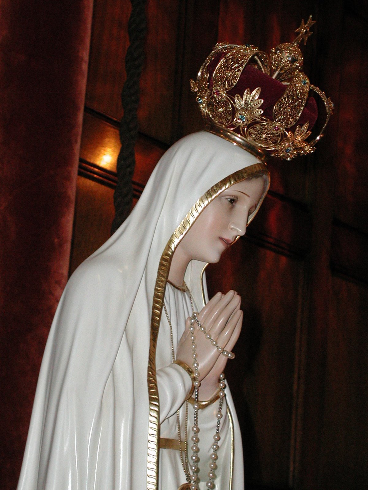 [Nossa+Senhora+de+Fatima.JPG]