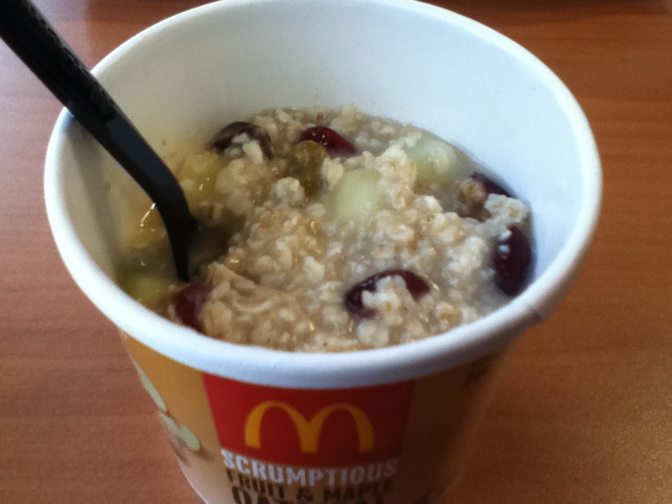 Foodette Reviews McDonald's Fruit and Maple Oatmeal