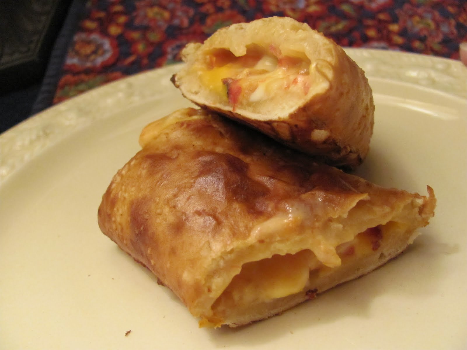 Foodette Reviews Lean Pockets Pretzel Bread Grilled Chicken Jalapeno