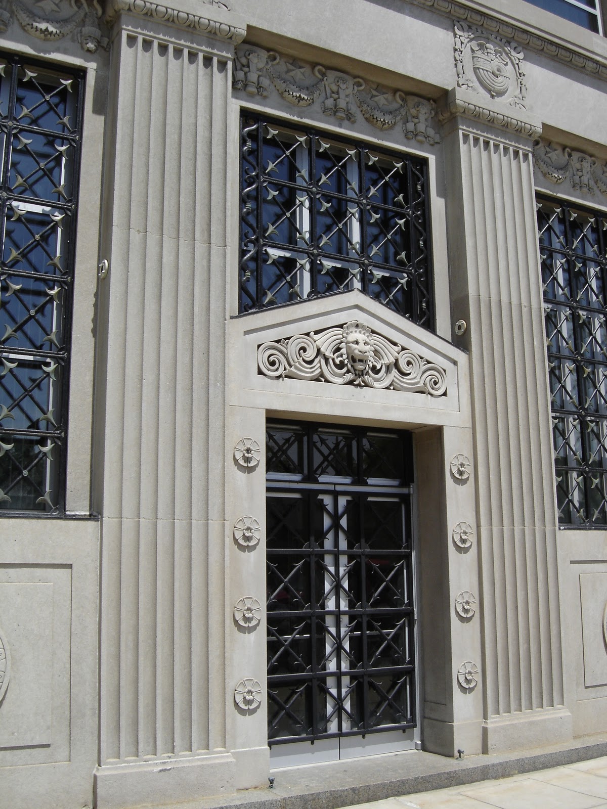 Places To Go, Buildings To See State Auto Insurance