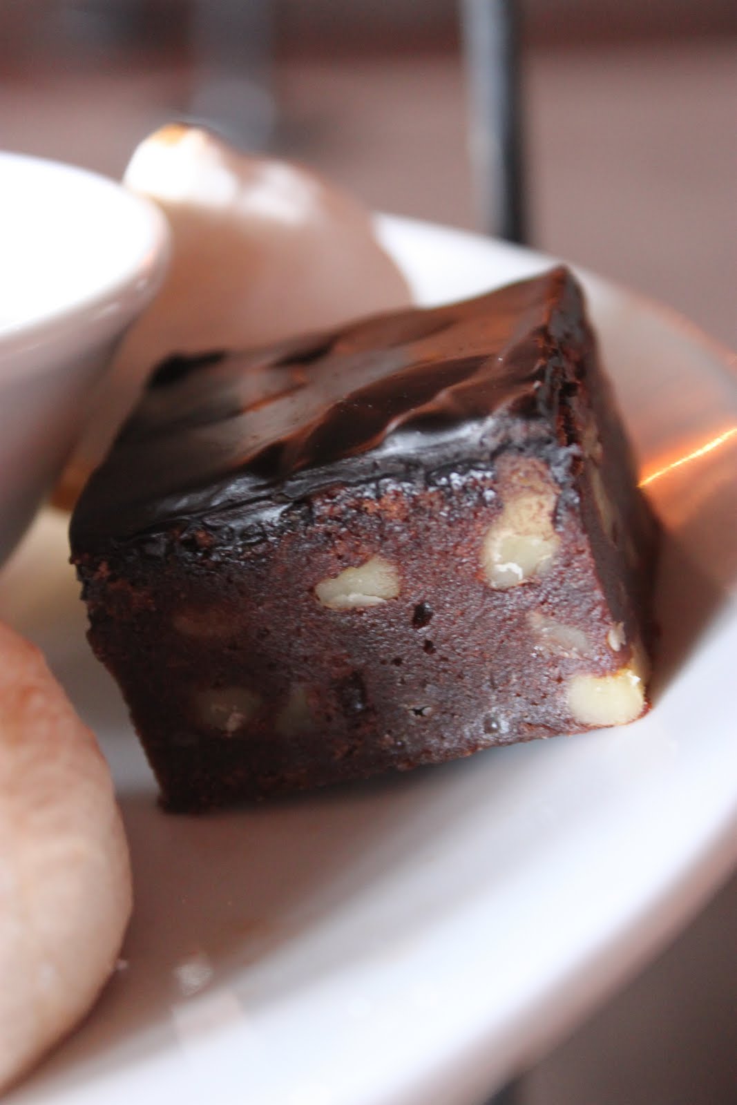 [brownie.JPG]