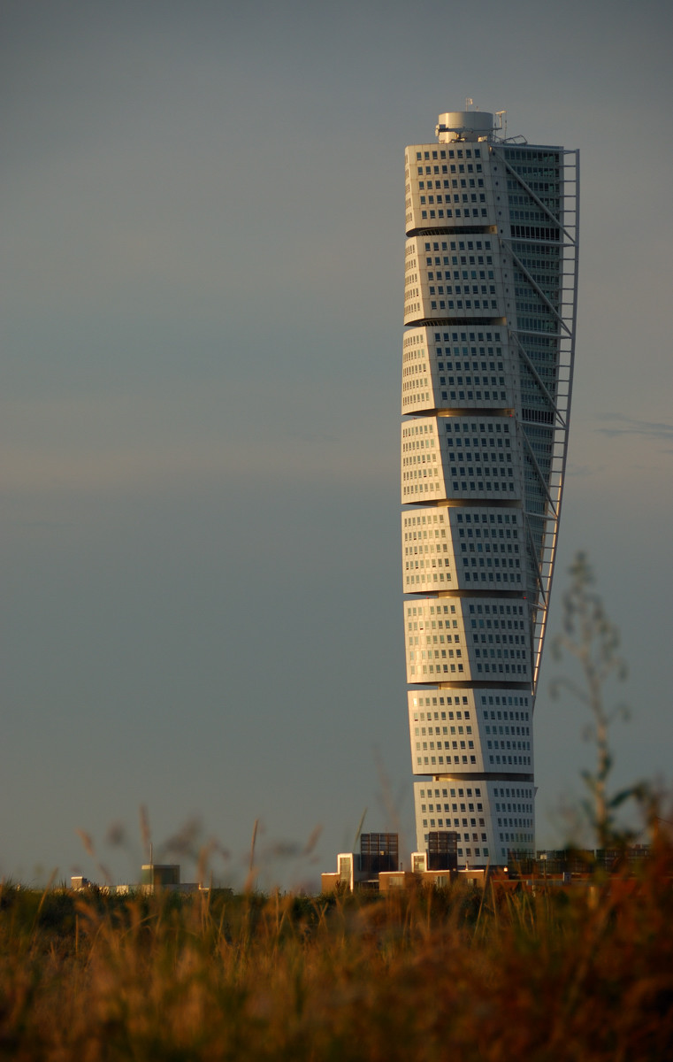 [07843+turning+torso.jpg]