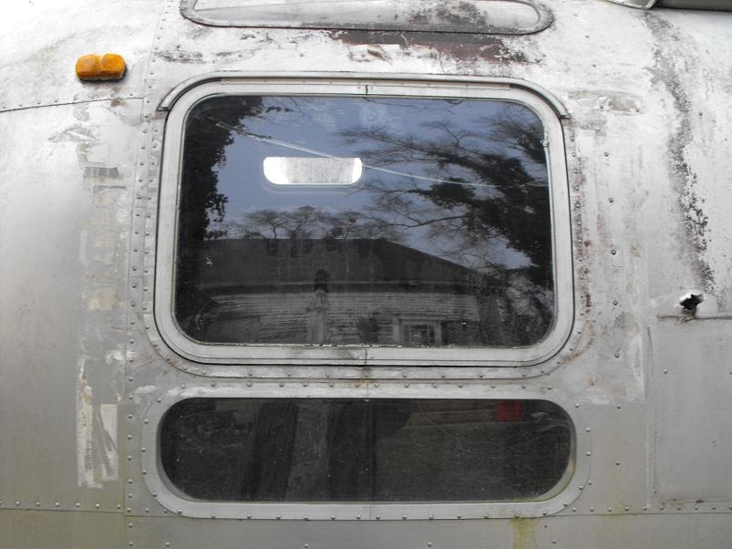 1970 Airstream Safari Airstream Windows