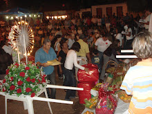 Participando do ofertório.