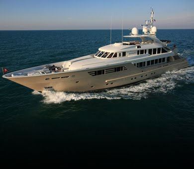 [ALEXANDAR_V-running+.jpg]