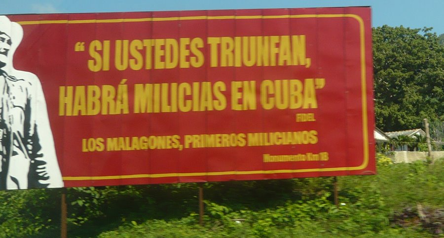 [cartel-publicitario-cuba-6.jpg]