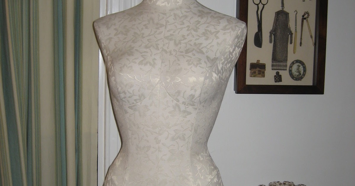 Tiptoethrough How to make over a dress form, in case you were wondering!