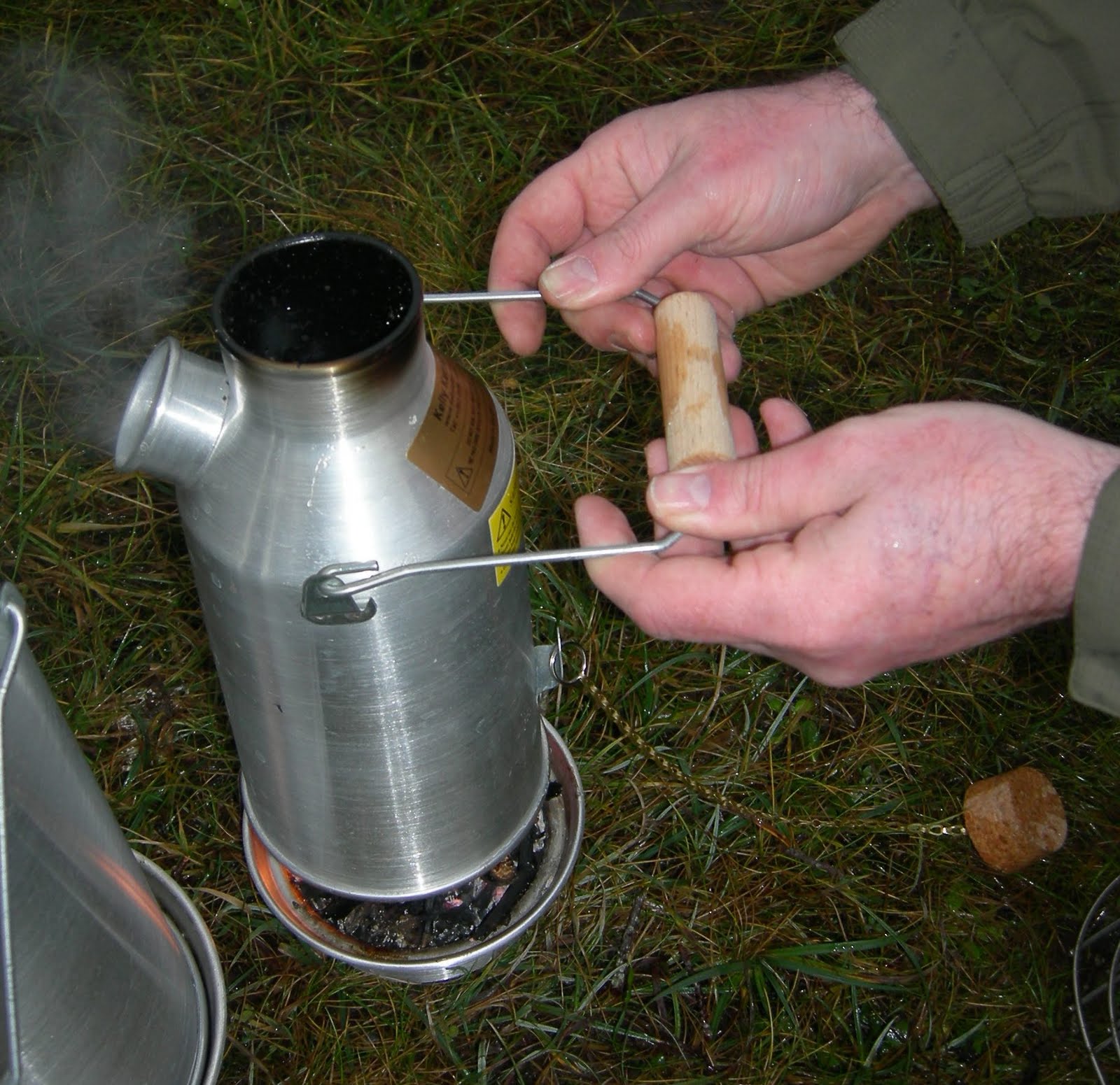 teasquared Green for this cool Kelly Kettle