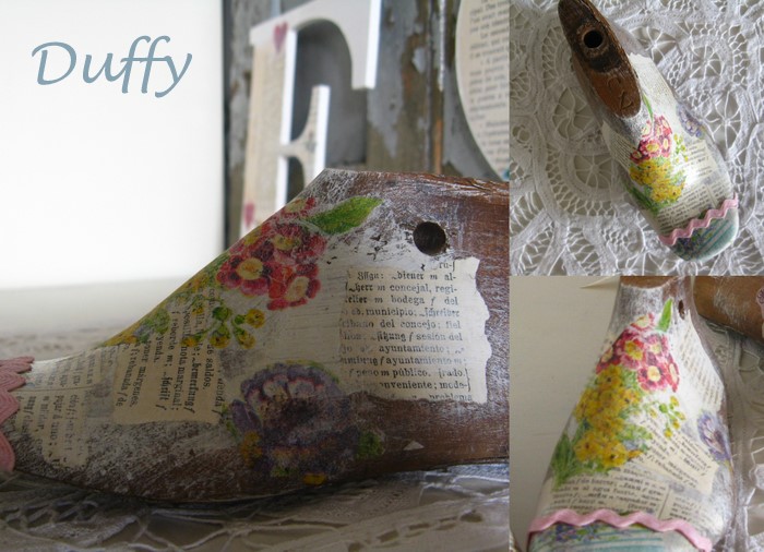 Tienda La Florinda: Antiguas hormas de zapatos decoradas