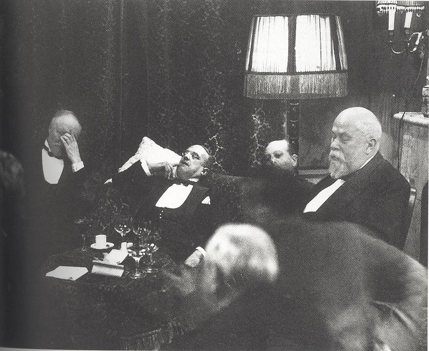 [F+002.jpg]