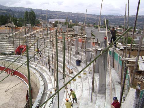 Plaza de toros de Cajabamba estará listo para Fiesta Patronal 2008