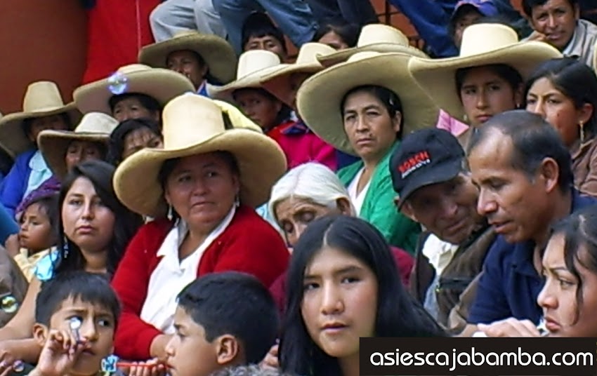 Rostros de Cajabamba [sombreros y rebozos]