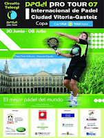 Cartel del I Internacional de Pádel Ciudad de Vitoria