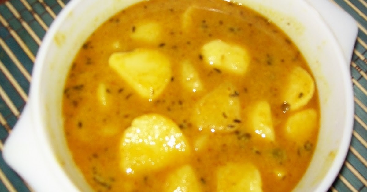 Potato In Yogurt Sauce (Dahiwaale Aloo)