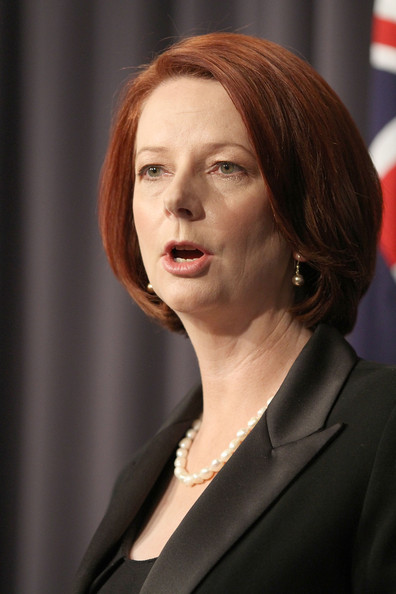 Wallpaper World: Prime Minister of Australia Julia Gillard biography & pictures