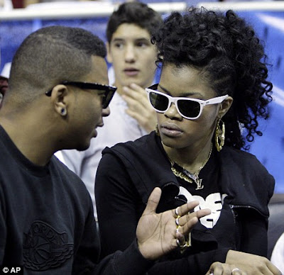 Rihanna Alike 2
