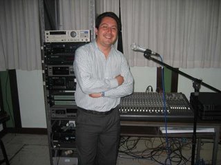 Juan Lecca  en las Instalaciones del Inictel