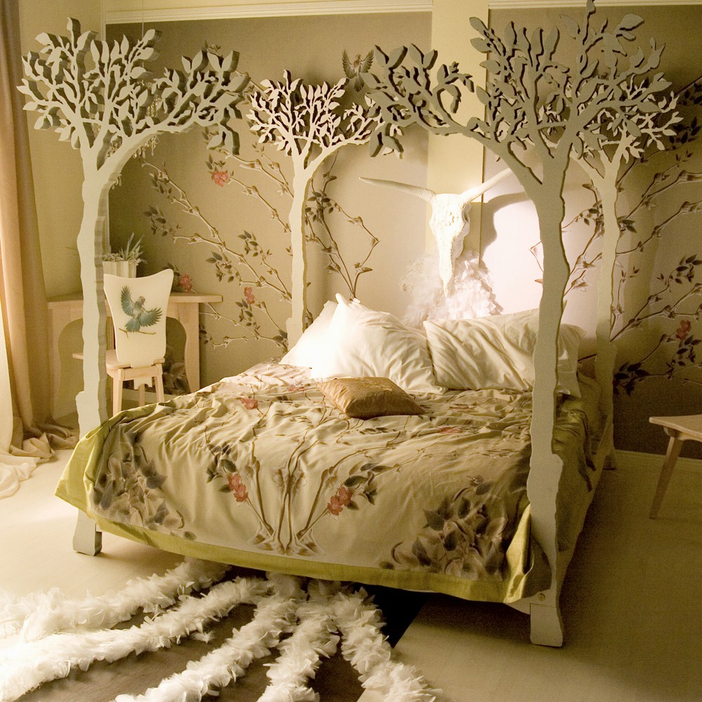 cool bed. check out this super cool bed i found while browsing etsy. its called the under apple tree canopy bed. have never seen a like before!