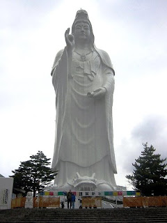 Sendai_Kannon.jpg