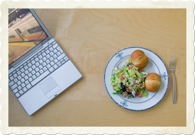 [computer+and+dinner.png]