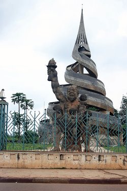 [yaounde+15.jpg]