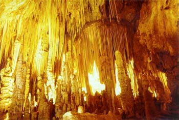Caverna Do Diabo