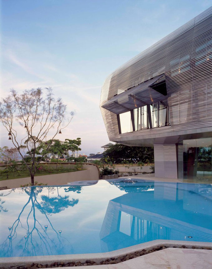 [pic03667-711138.jpg]