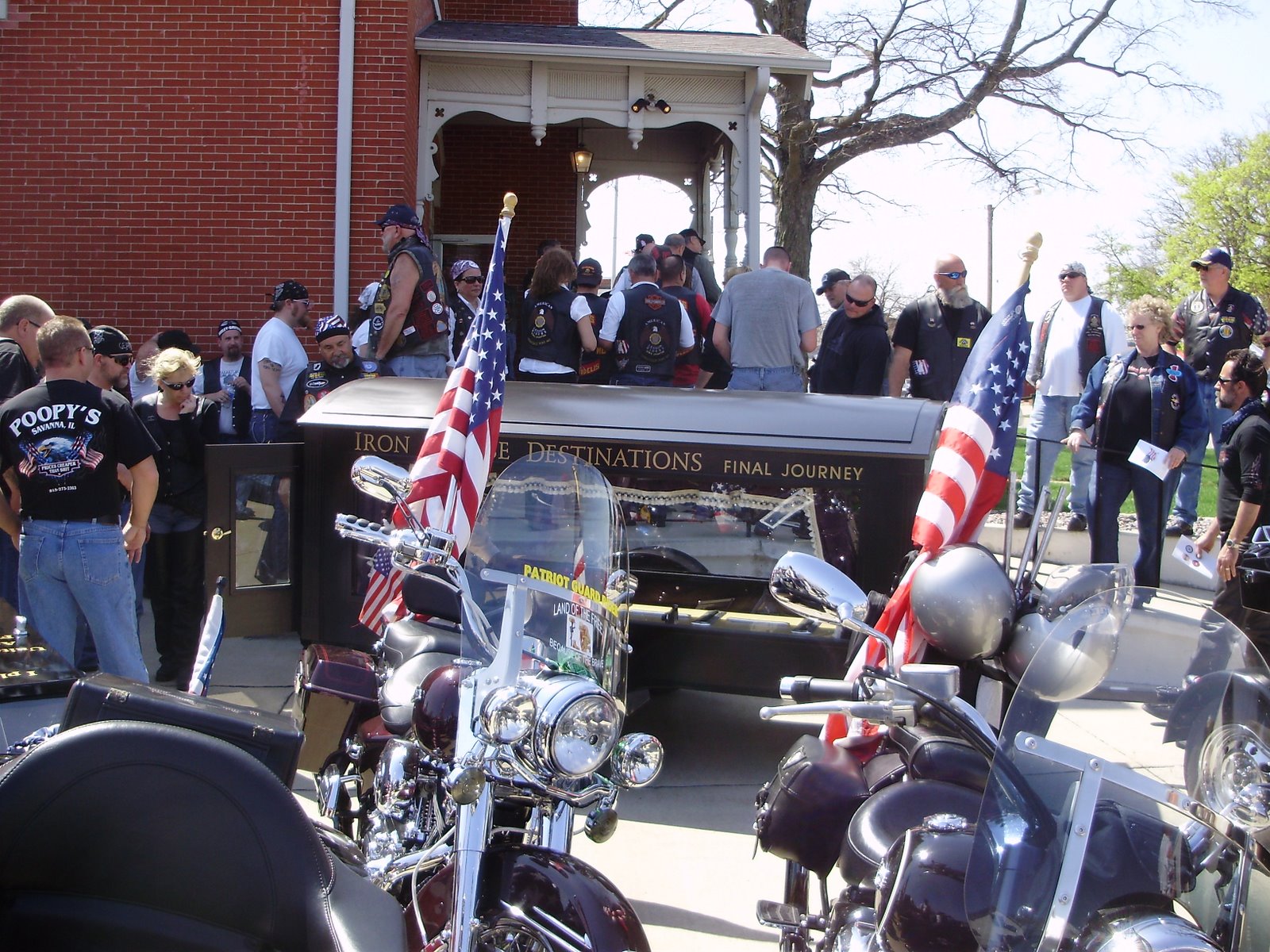 [P4240017-709270.JPG]