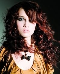 Upang Hair Style Messy Glam Rock Curly Hairstyles