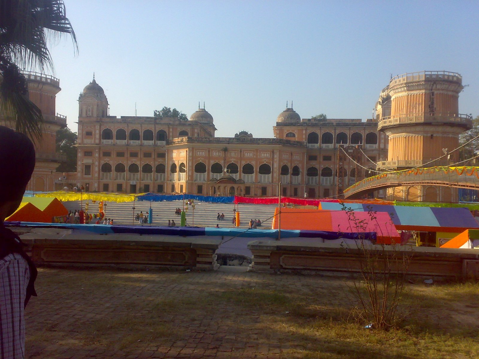 [shesh+mehal+patiala+full+view+hq+picture.jpg]